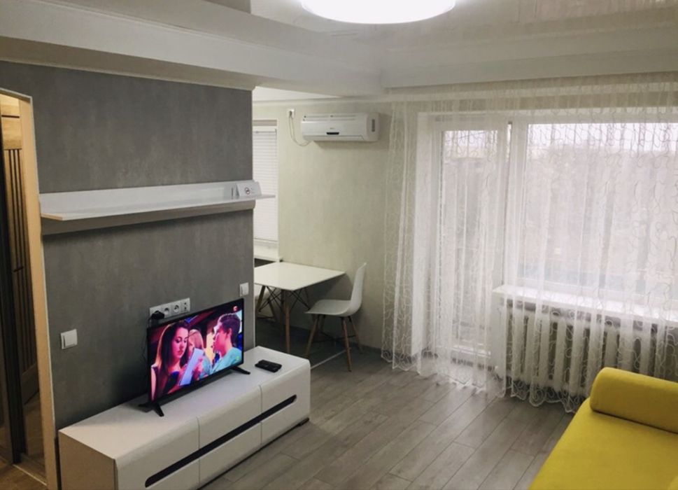 Здам в оренду 1к квартиру в центрі, з ремонтом, меблями і технікою