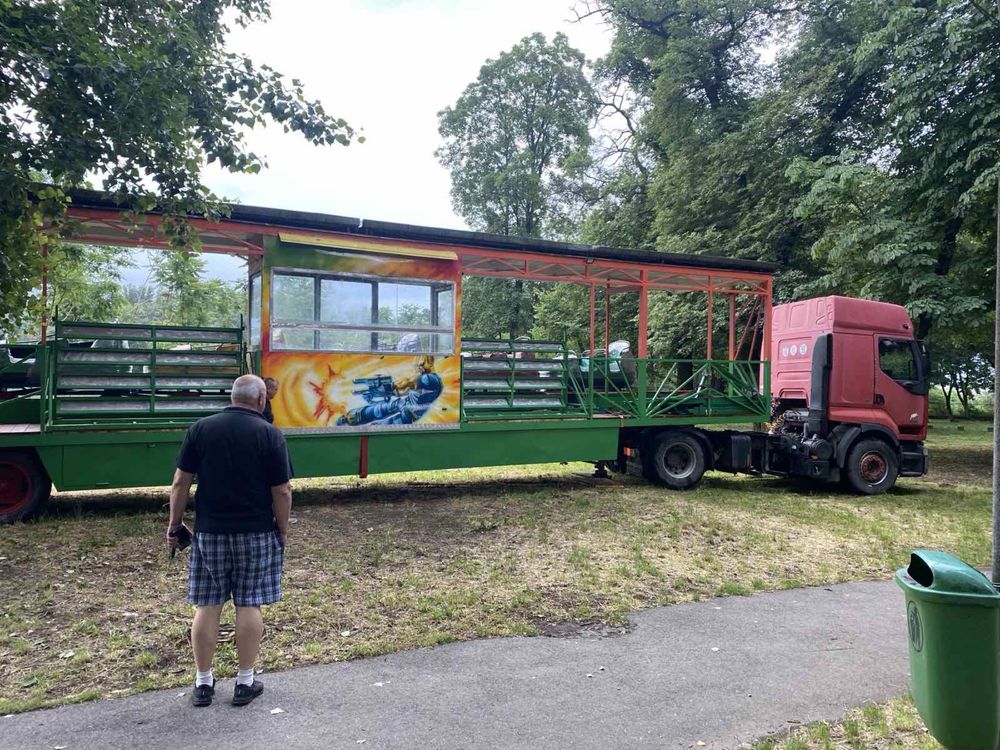 Атракціон Американські гірки