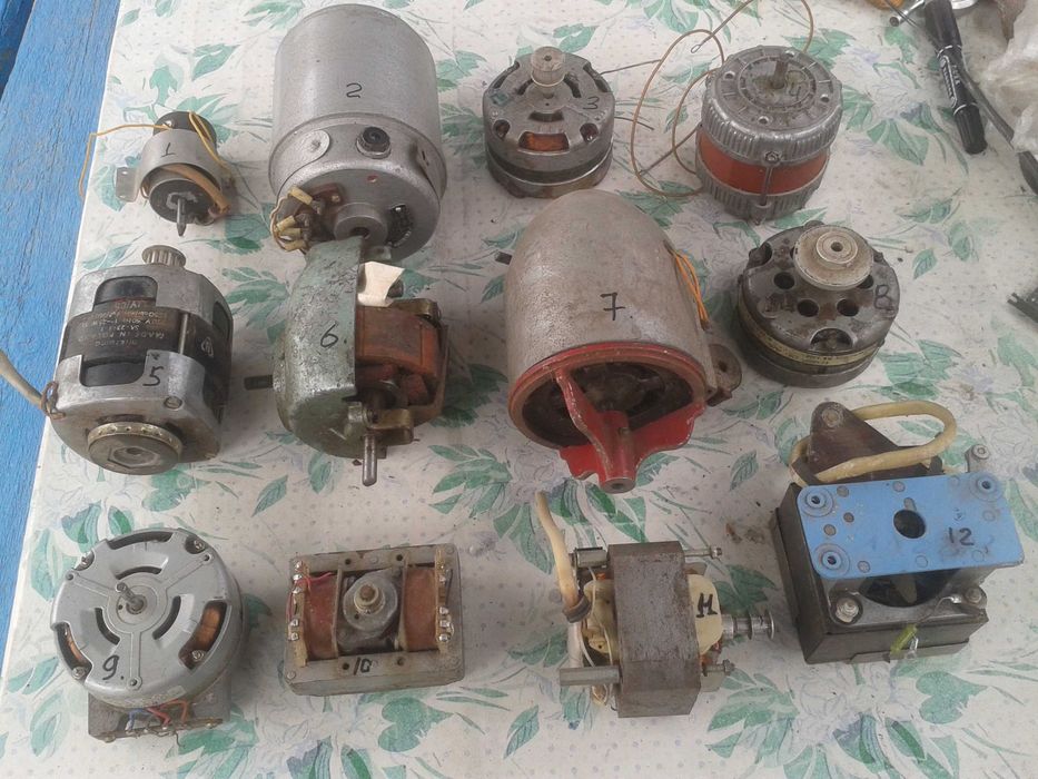 Электродвигатель .