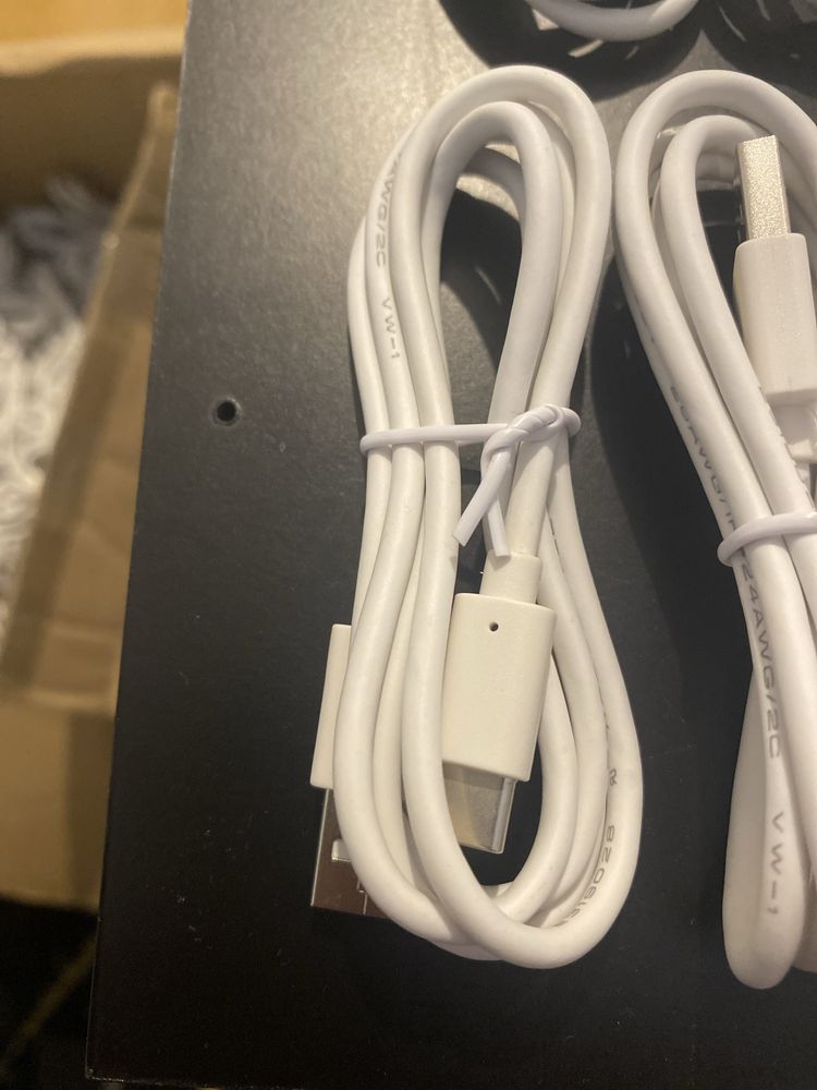 Kable usb typu C 1 metr białe około. 450