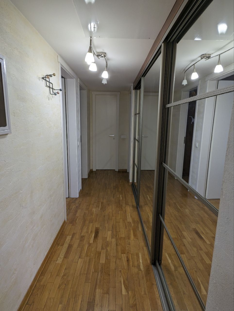 Продам 3-х комнатную квартиру в самом центре Одессы