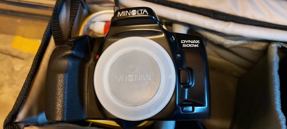 Minolta Dynax 500si+objectiva Af 35 70+Flash+Bolsa+Rolos