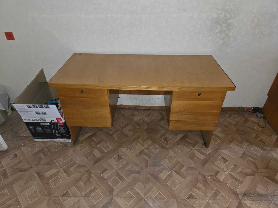 Віддам Столи Безкоштовно. Тільки Самовивіз!