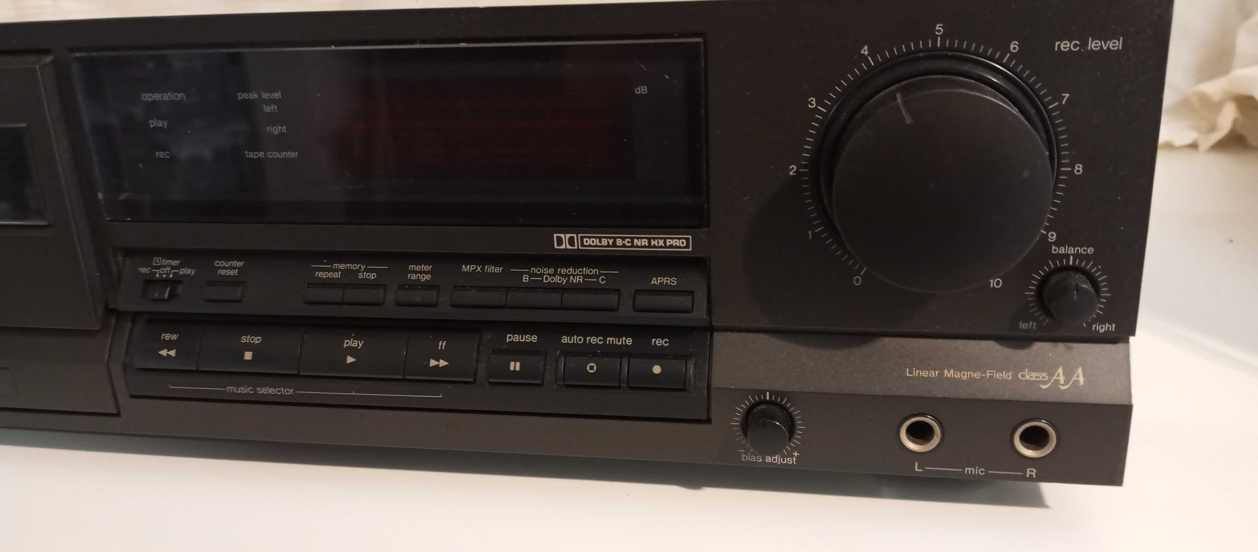 TECHNICS RS - B555  -  Stereo cassette deck