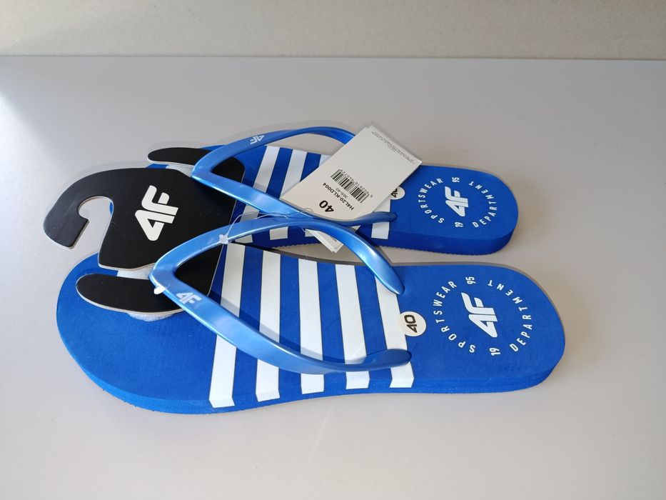 Klapki japonki damskie 4F nr 40--26.5 cm