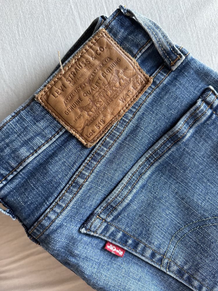 Jeansy Levi’s 519 W33 L32