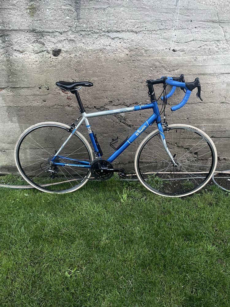 Rower szosowy btwin , osprzet campagnolo xenon 3x10