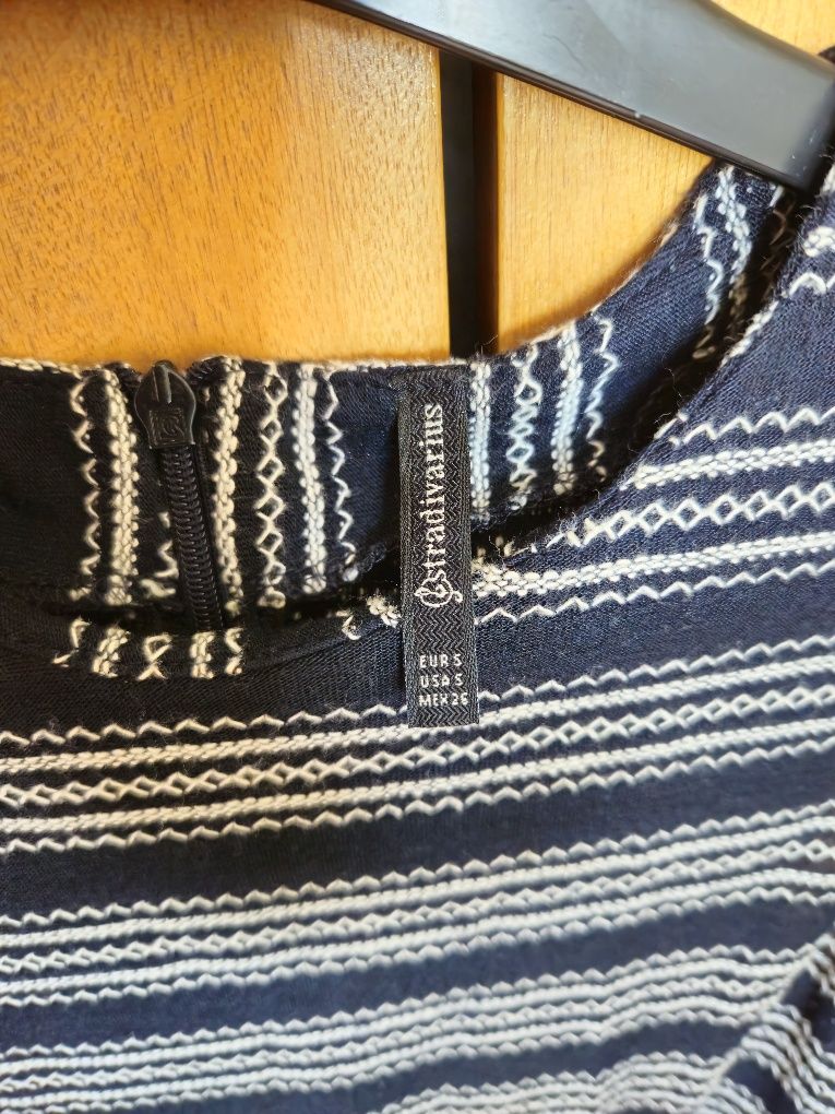 Vestido Comprido Azul e Branco Sem Mangas S Stradivarius Usado