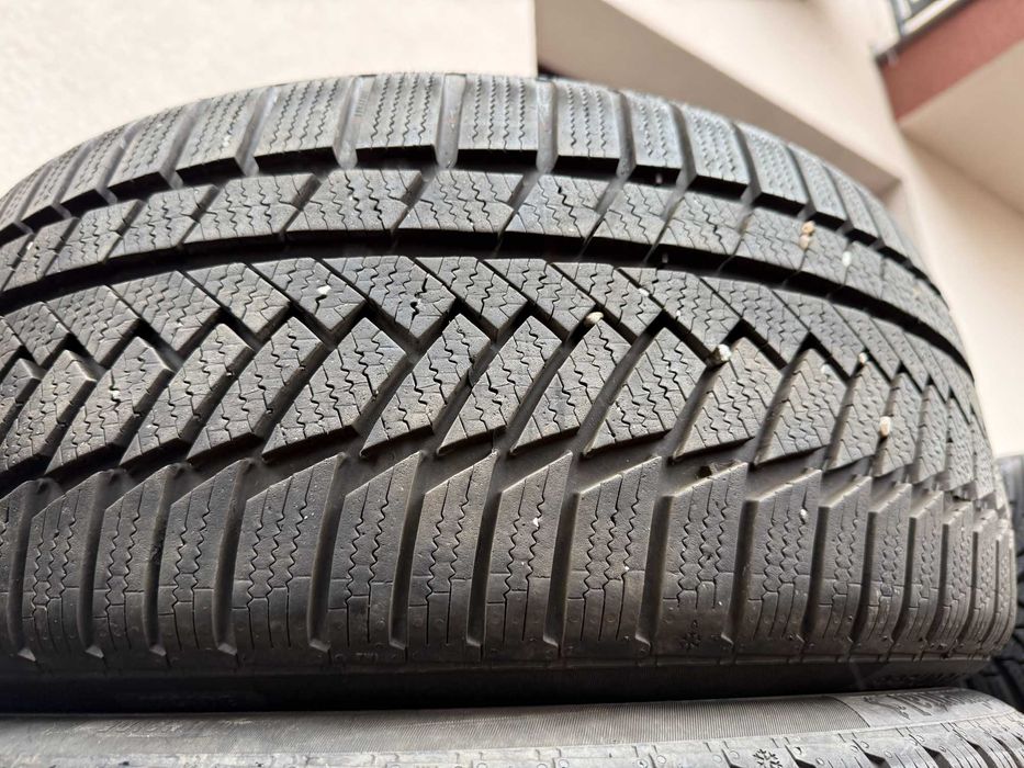 Komplet opon Continental WinterContact TS850P 225/40r18 92V XL 2020 r.
