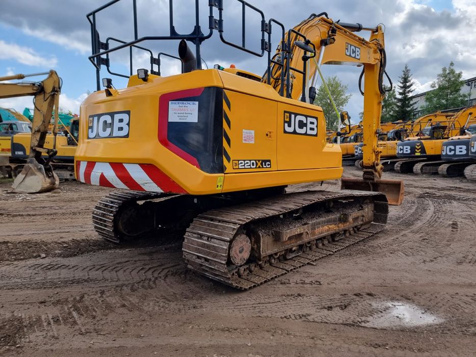 Продам экскаватор JCB 220 , 2020 года