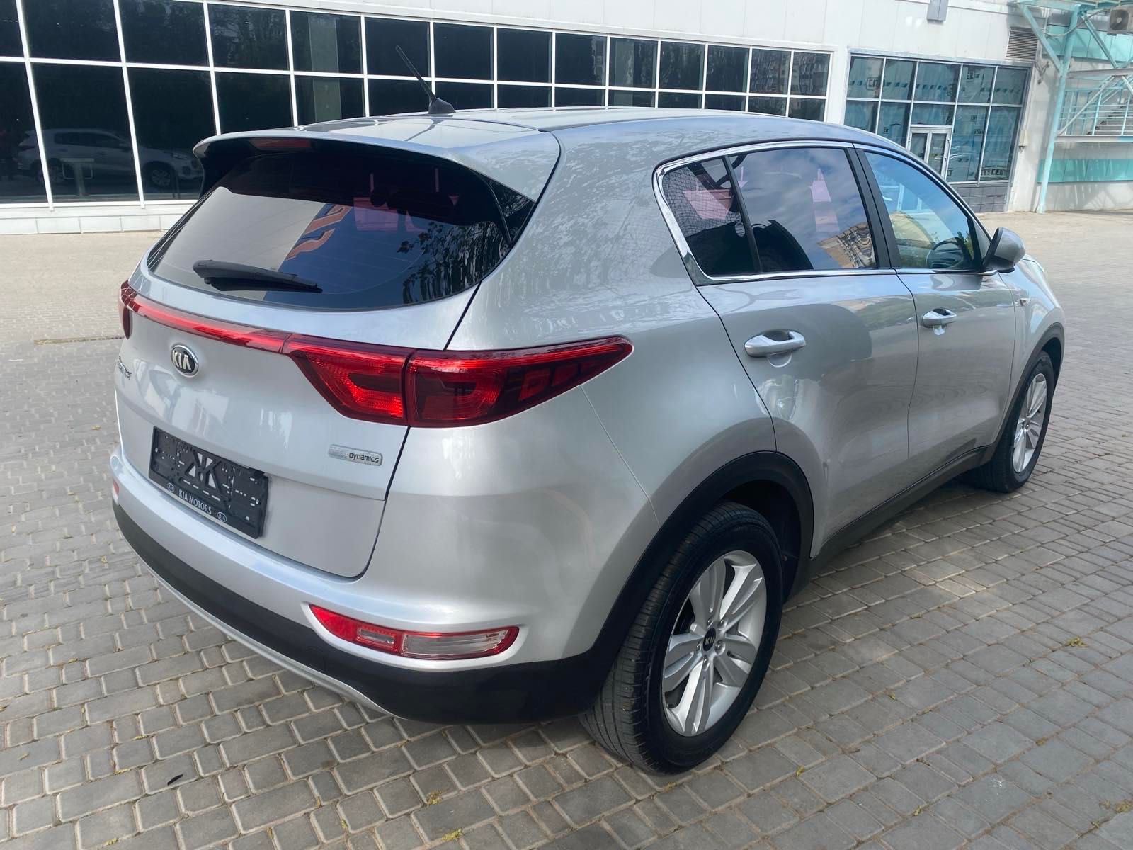 Автомобиль Kia Sportage