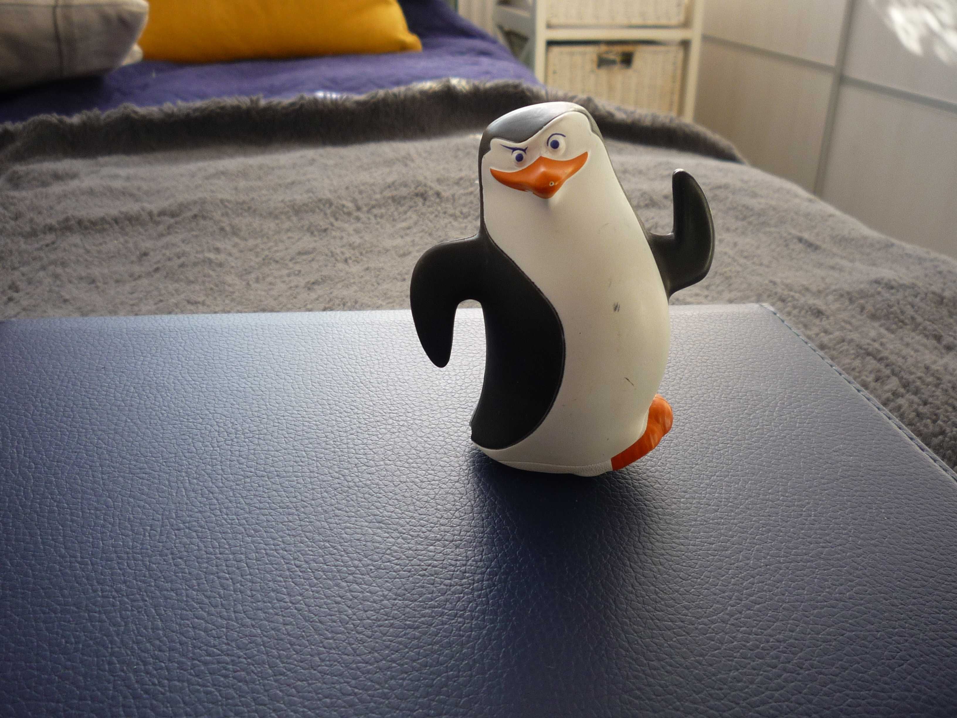 Chodzący pingwin 9 cm
