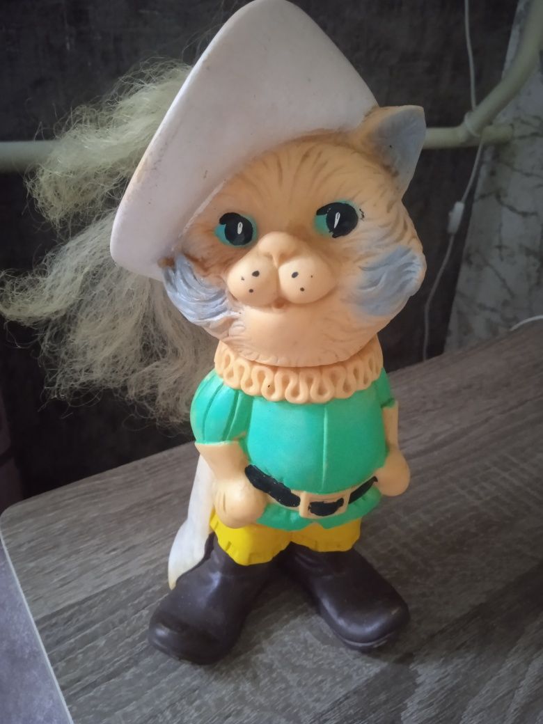 Продам игрушку кот времени СССР
