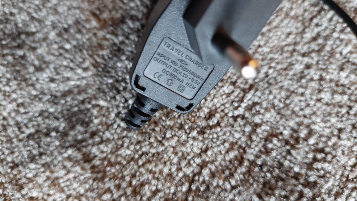 Ładowarka do akumulatorów litowych 4.2V wtyk 3.5mm
