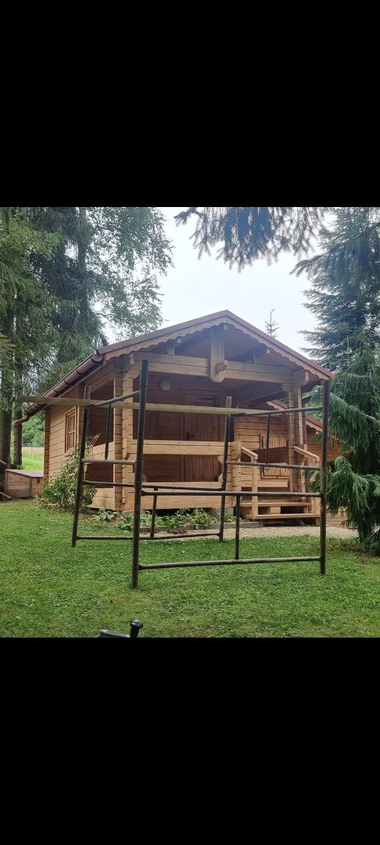 Wycinka drzew. Malowanie domków itp.