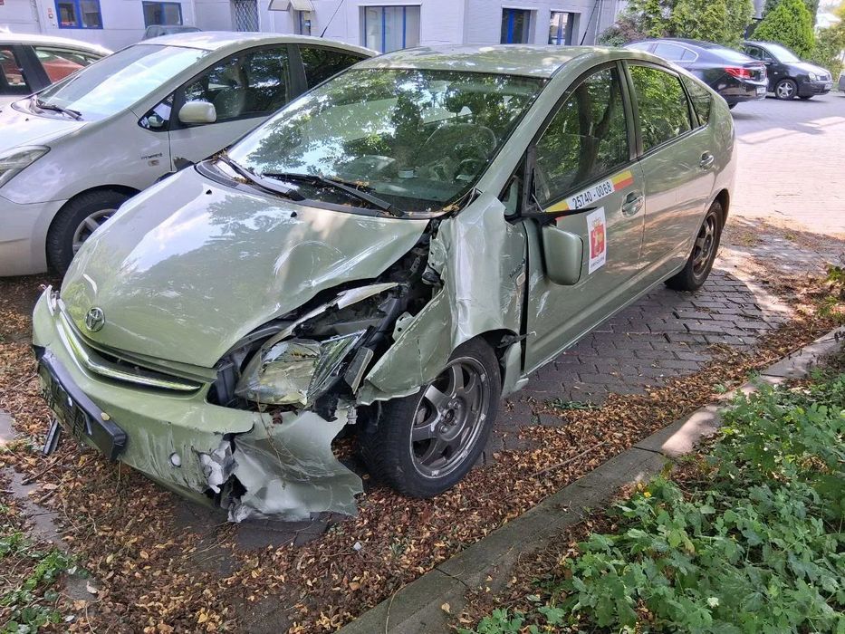 Toyota Prius Toyota Prius II / LPG / OC - luty 2026