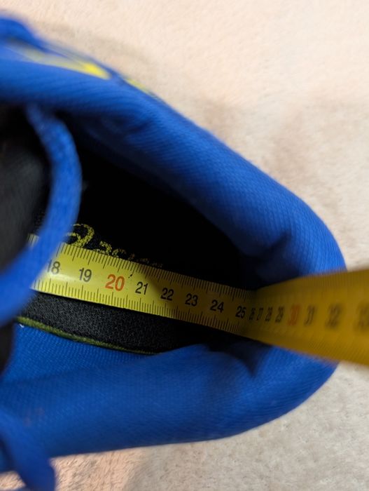 Кросівки asics 38 розмір 23.5-24 см