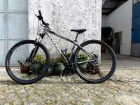 Bicicleta KROSS HEXAGON 7.0