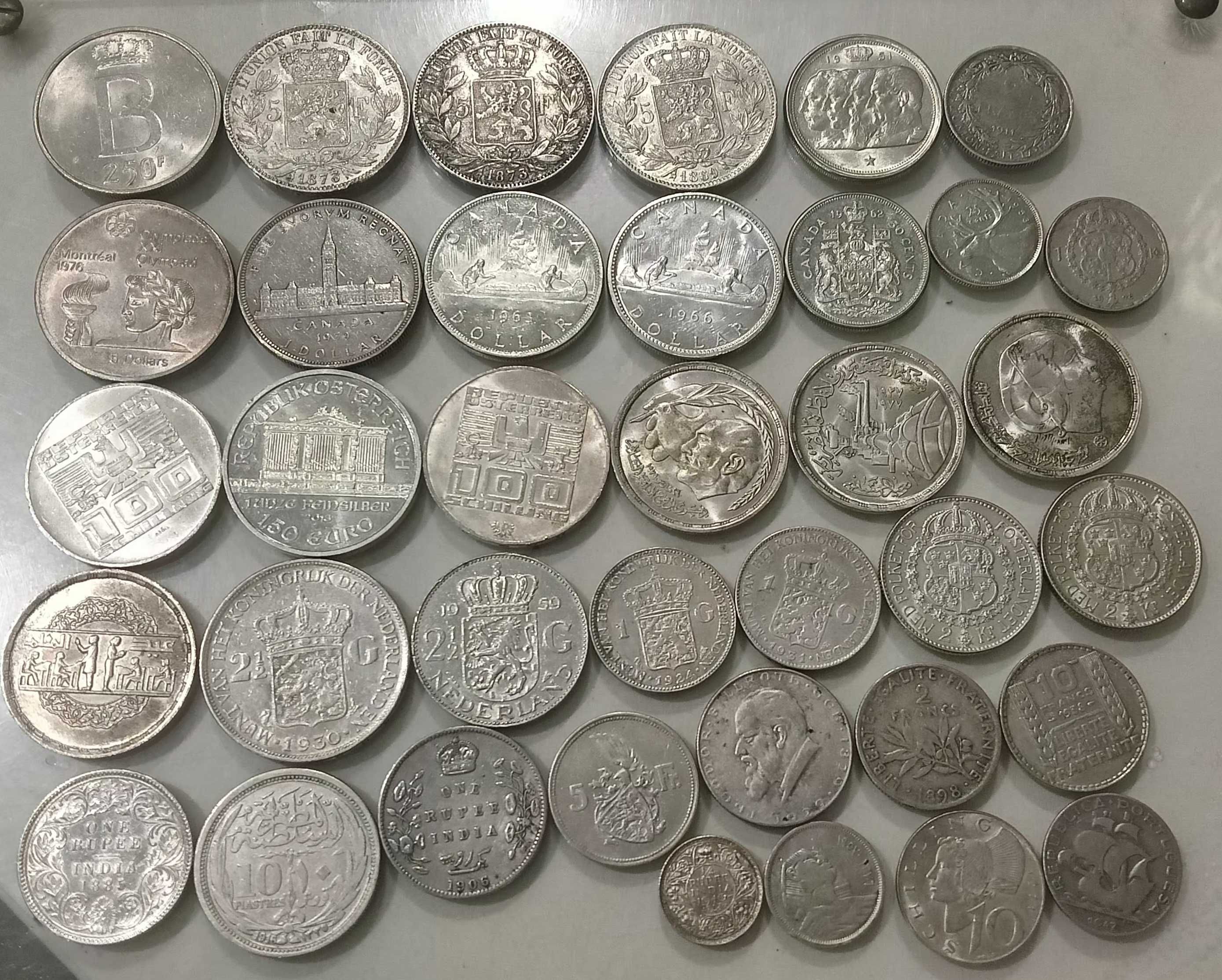 Продам серебреные монеты разных стран