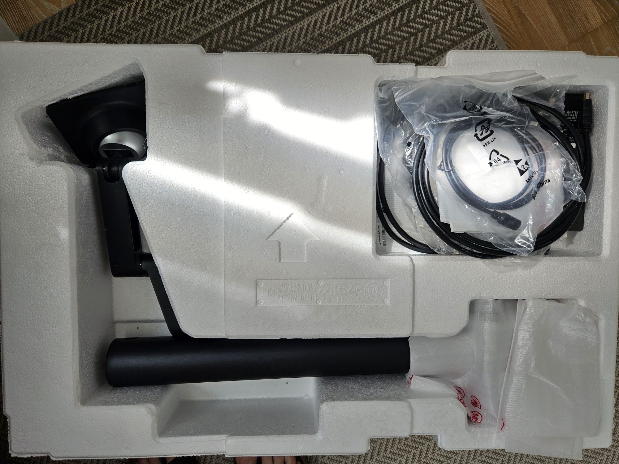 Monitor LG IPS 27 4K (27UN880)