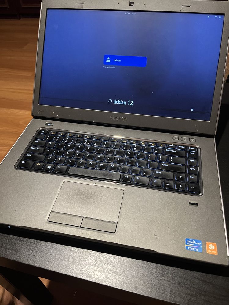 Dell Vostro 3560