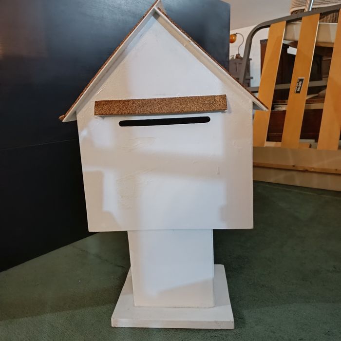 Vendo caixinha de Correio para casamento ou adereço de casa Negociável
