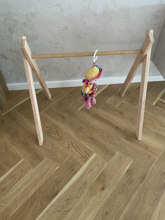 Stojak edukacyjny gimnastyczny