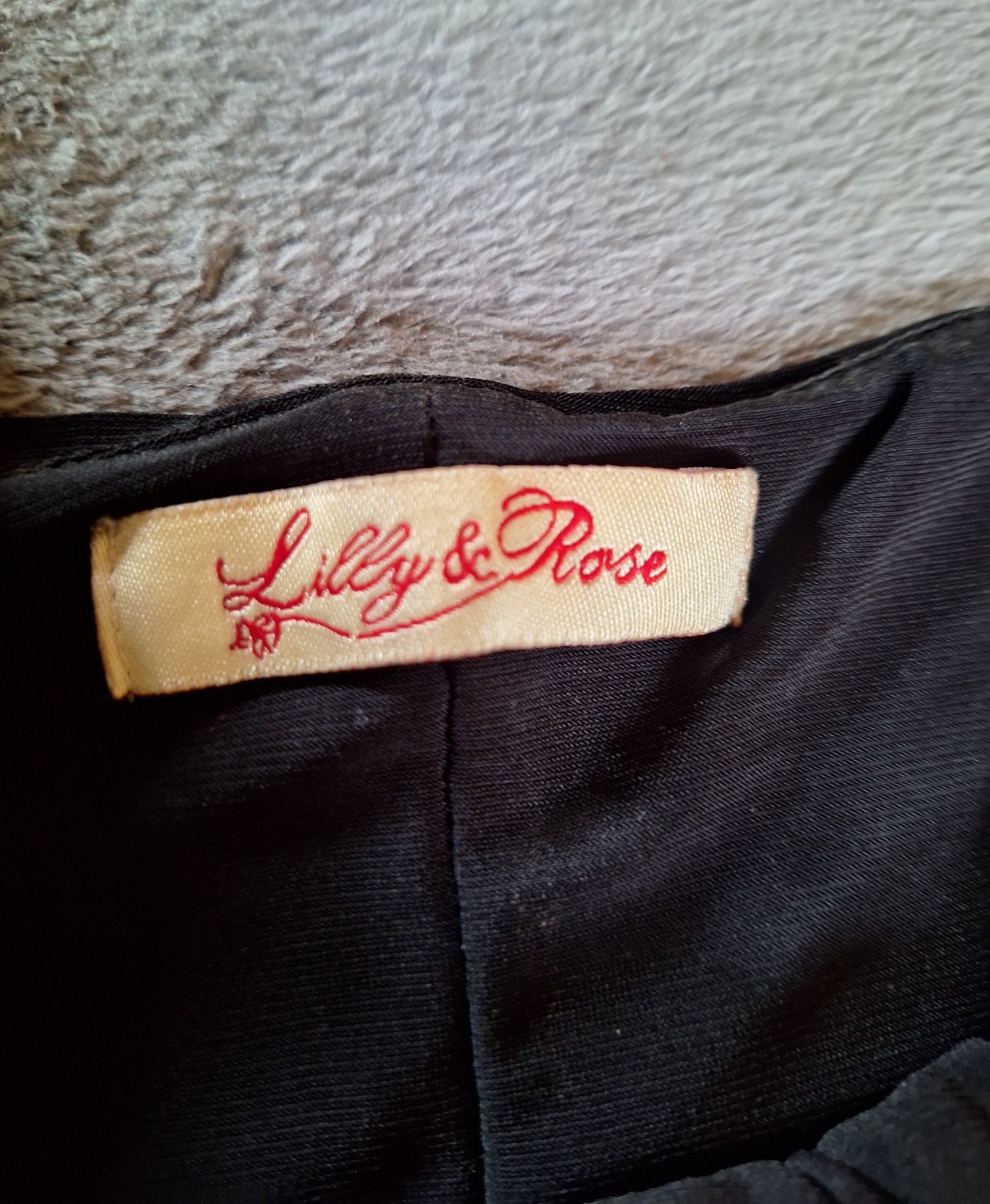 Długa sukienka maxi imprezowa koktajlowa marka Lilly Rose rozmiar 6XL