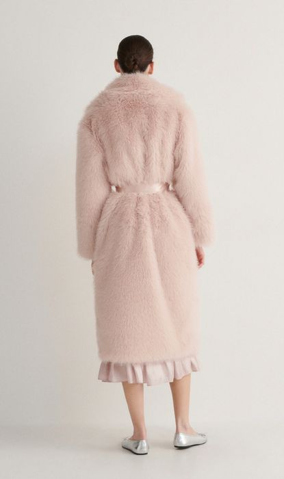 Очень красивая шуба