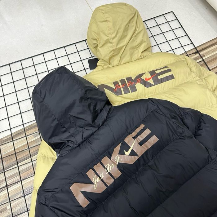 Куртка Nike Storm-Fit Windrunner