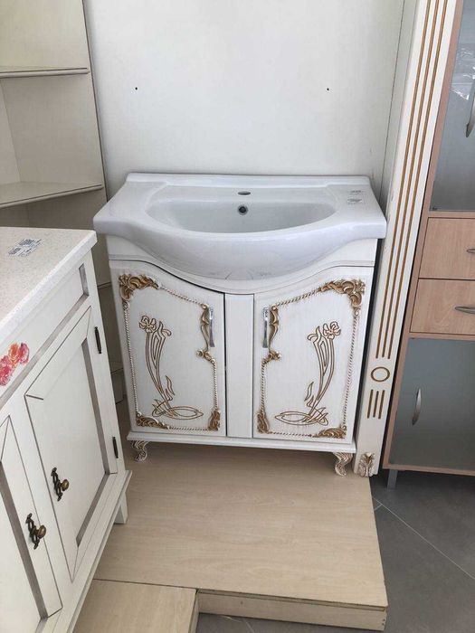 Меблі для ванної Барселона (розпродаж) ретро