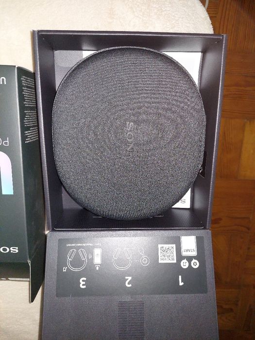Vendo Auscultadores Bluetooth SONY ULT novos. Cor Branco