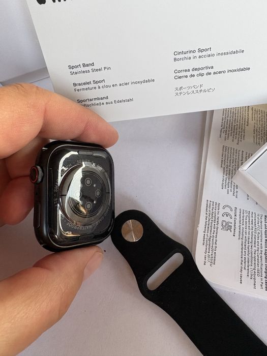 SmartWatch  z jabłuszkiem