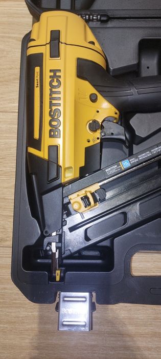 Нейлер.Фінішний цвяхозабивний пістолет 15Ga. 29mm-64mm