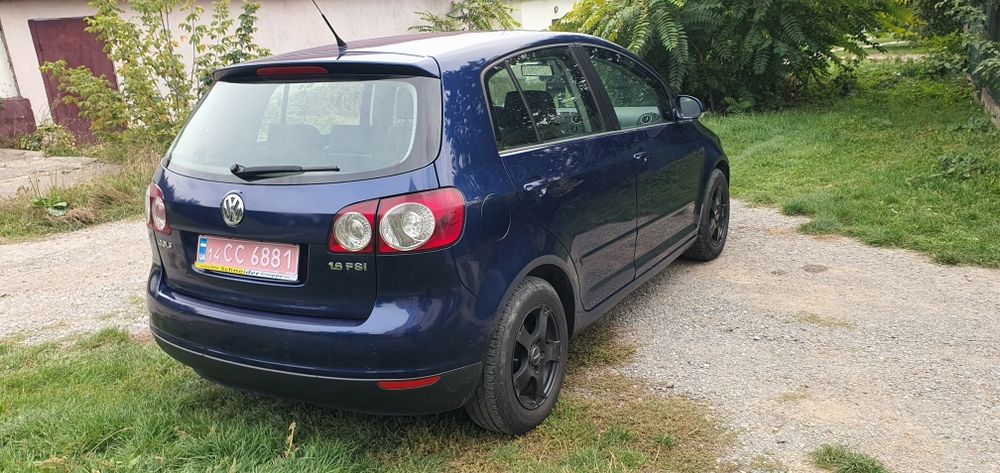 Фольксваген Гольф Плюс 1.6 бензин 2006р.в.