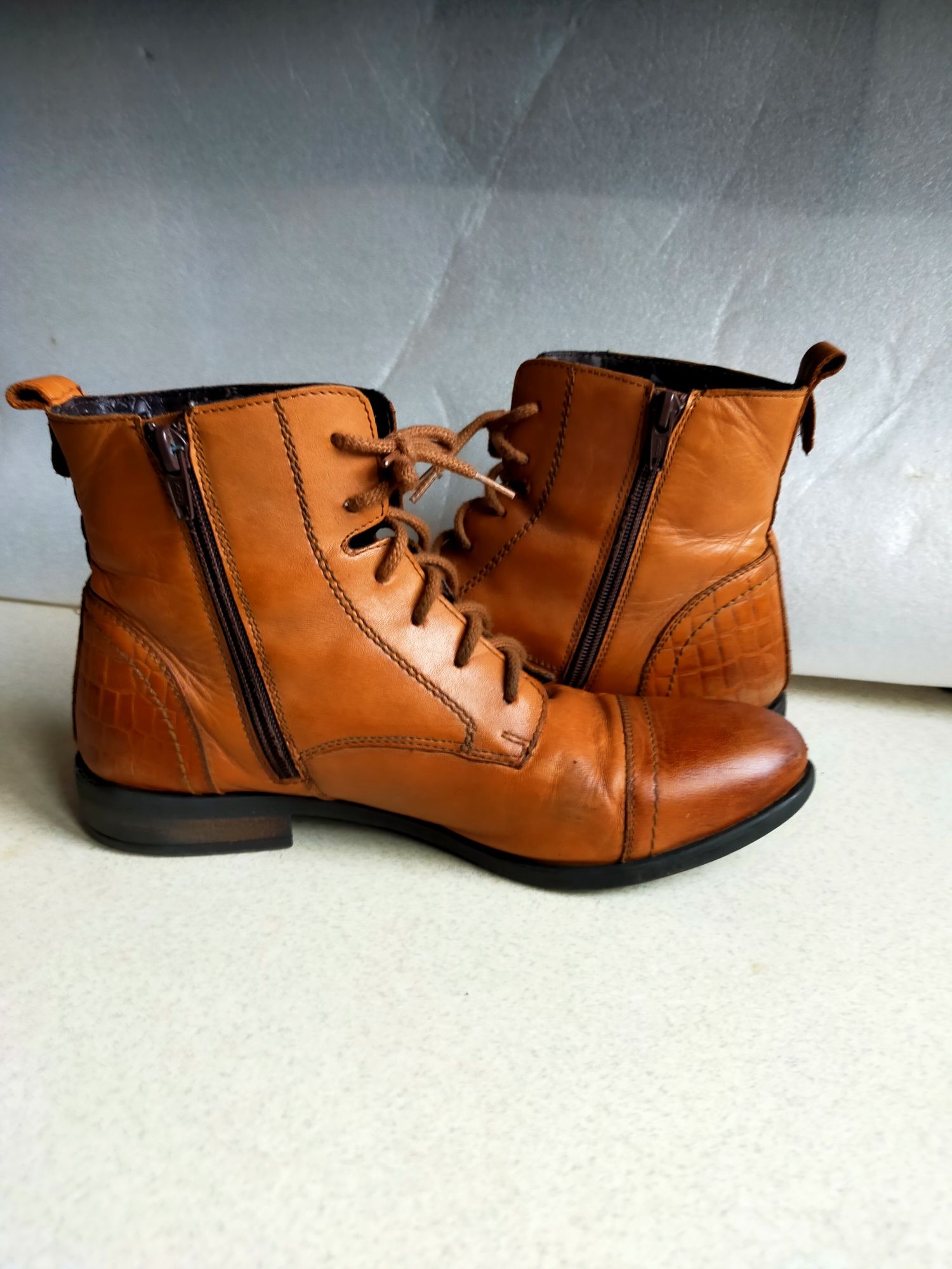 Buty kozaki trapery Lasocki skórzane 39