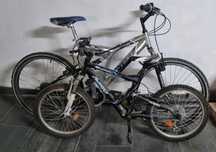 Bicicleta para adulto e uma para criança
