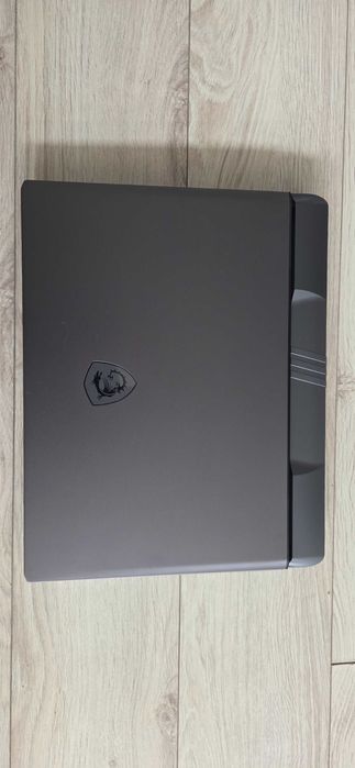 Laptop MSI Vector 16 HX AI Ultra9-275HX  RTX5080 + Gwarancja