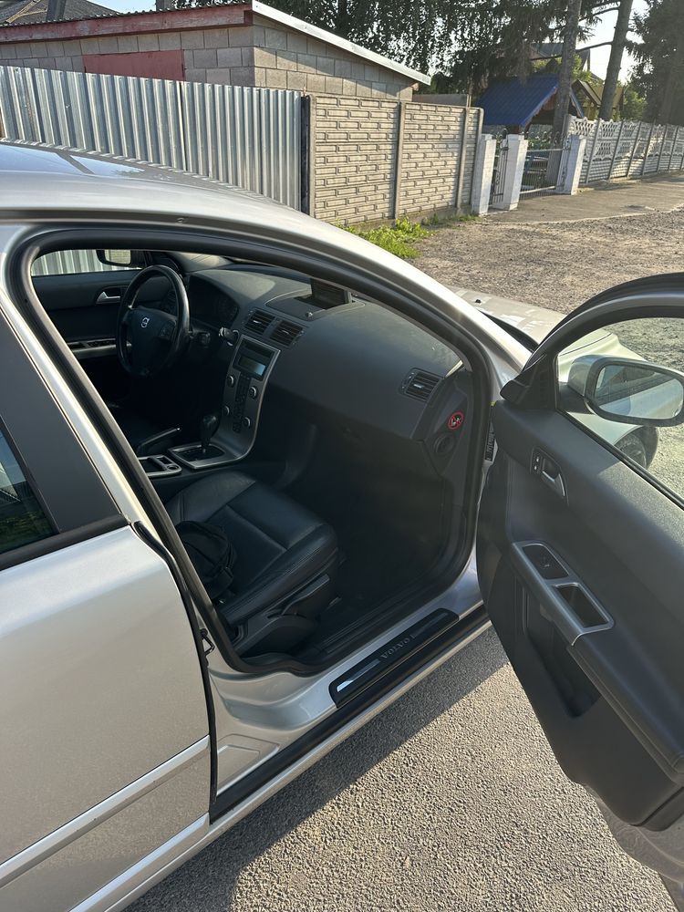 Volvo v50 2.0d avt