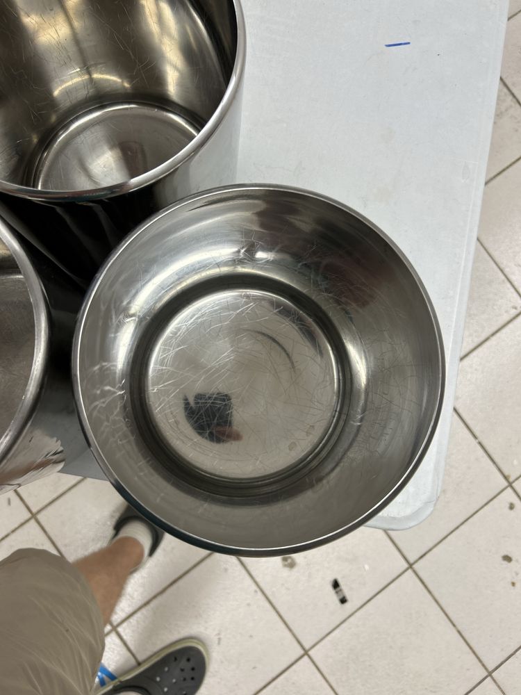 Kuwety do lodów Pozetti w dobrym stanie