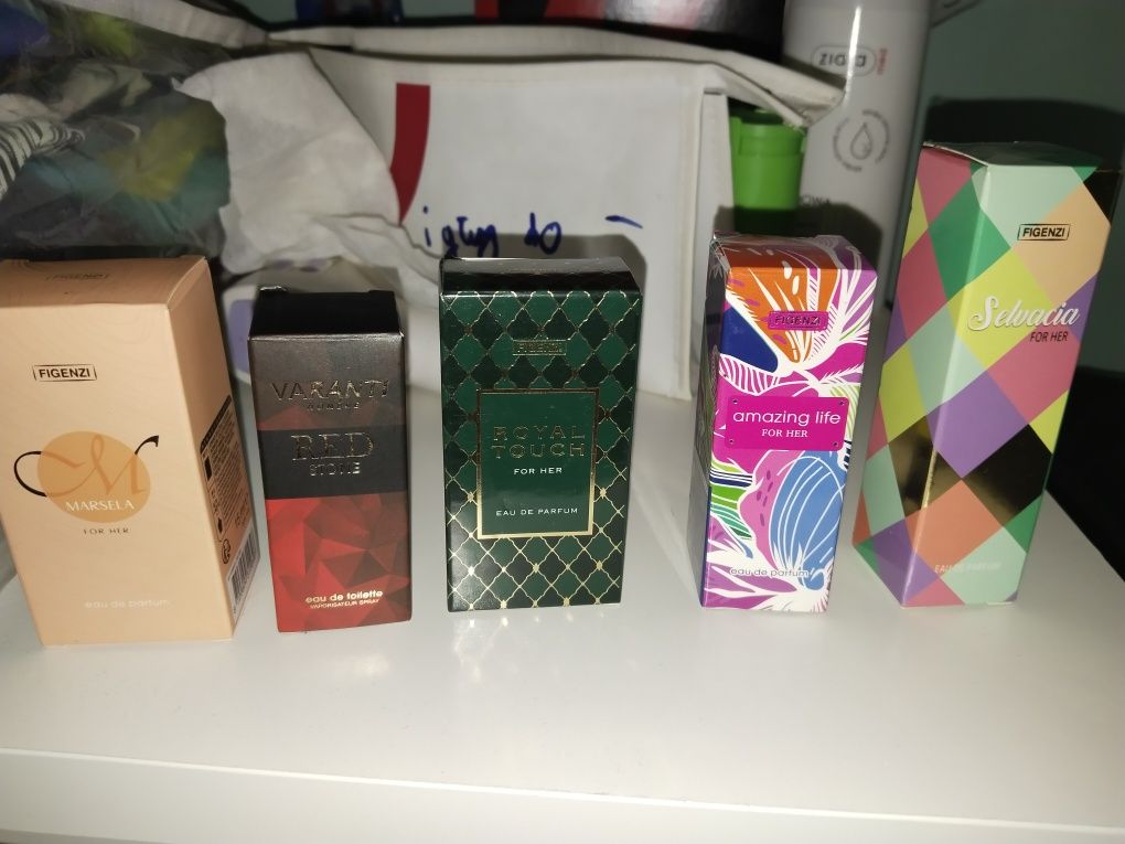 Perfumy zestaw 5 sztuk