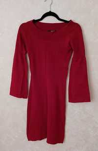 Червона в'язана сукня у розмірі S-M