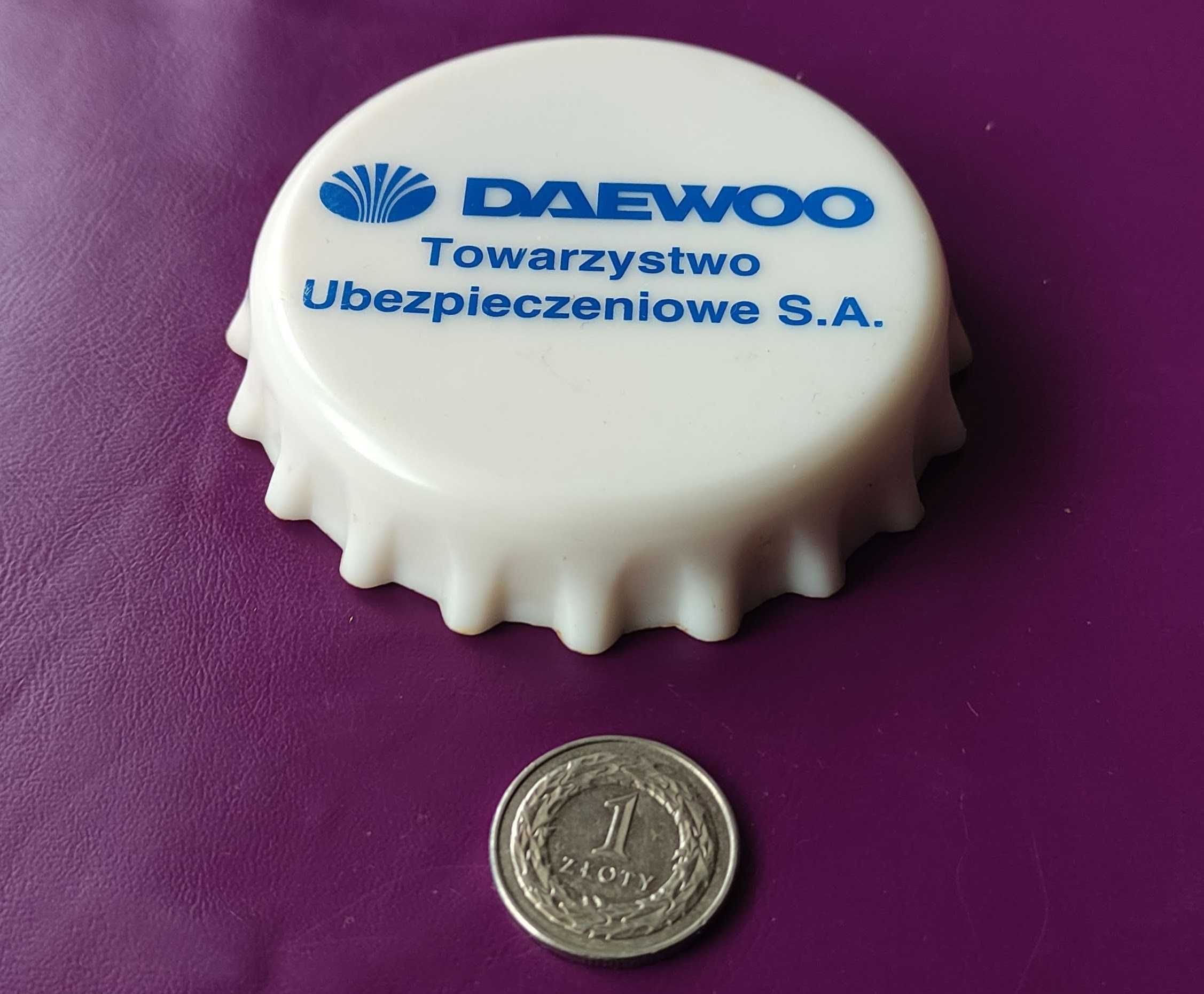 Kolekcjonerski otwieracz do butelek z logo ''DAEWOO''