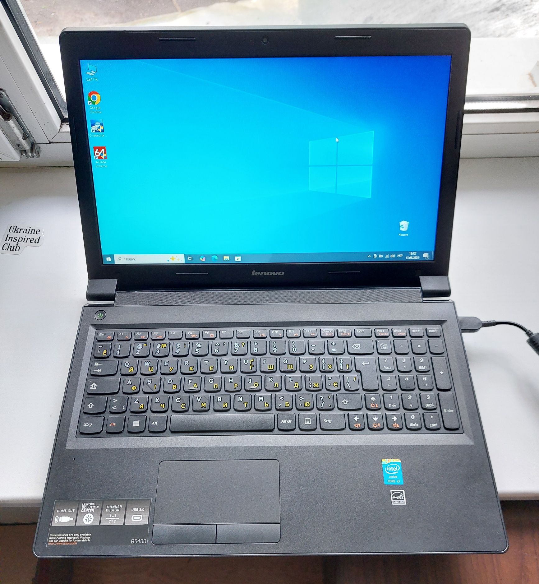 Ноутбук Lenovo 15.6/i3 4gen/8gb/ssd/гарний стан