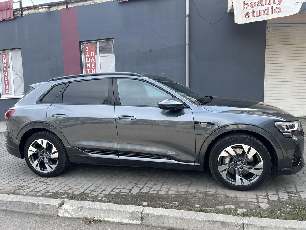 Диски audi r20 q7 q8 q6 q5 q3 etron