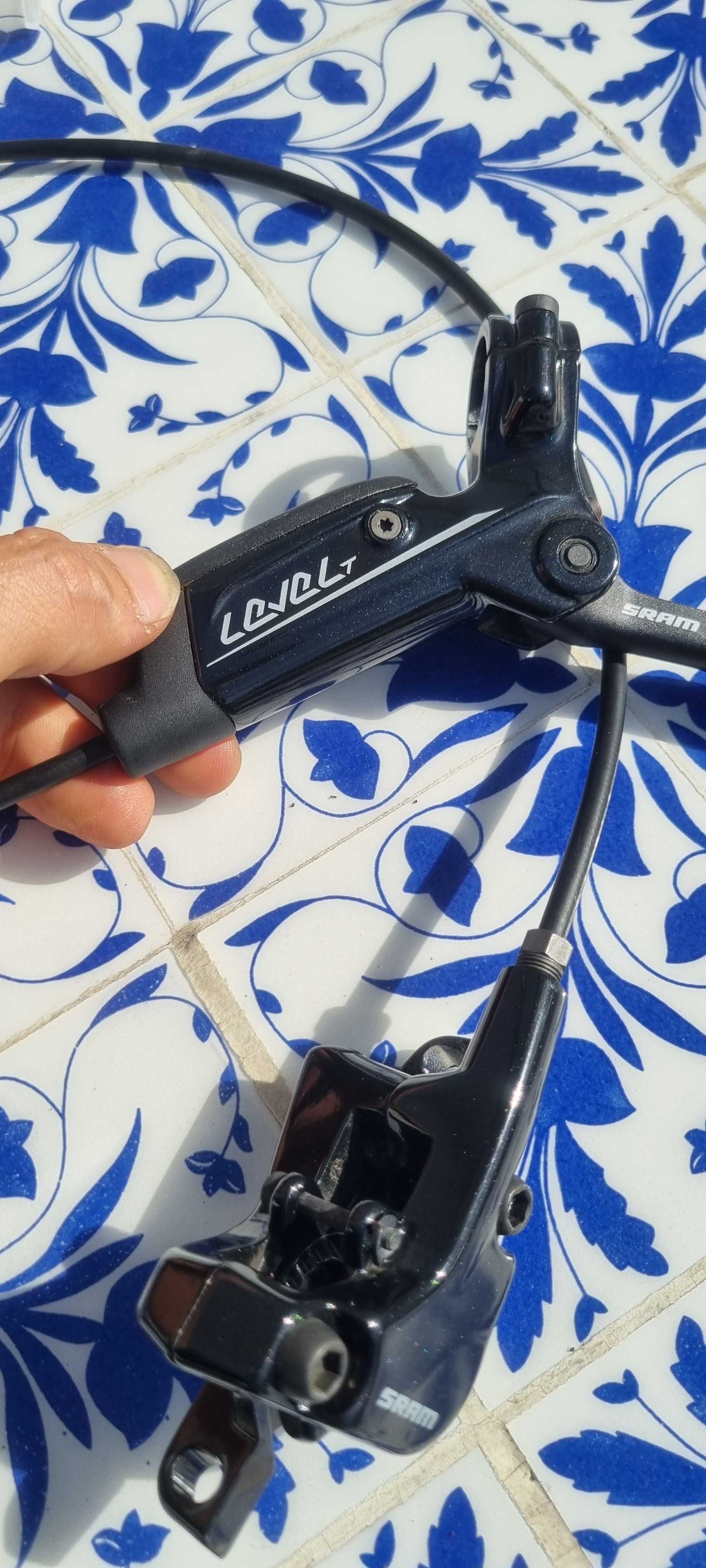 Par de travões SRAM LEVEL T Preto