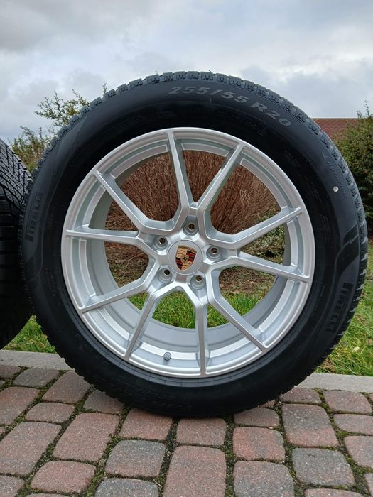 NOWE koła zimowe Porsche Cayenne 20 cali 5x130 Opona Pirelli Oryginał