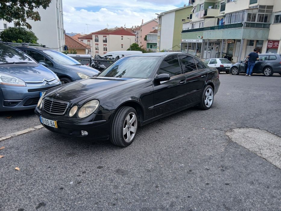 Mercedes-Benz E200 cdi