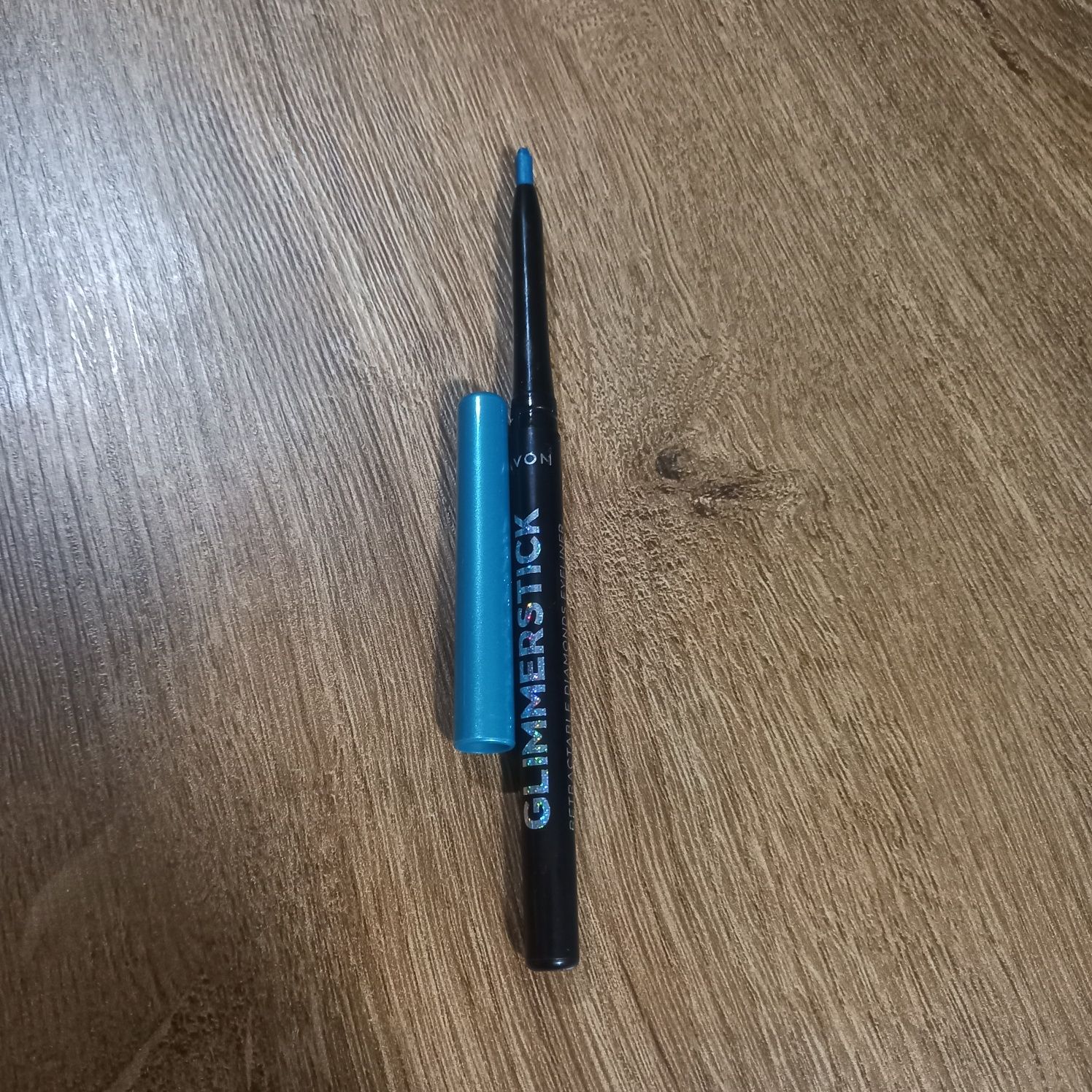 Avon Glimmerstick konturówka Aqua Sparkle