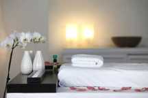 Massagem, localizada ,relaxante, desportiva. massagem corpo inteiro.